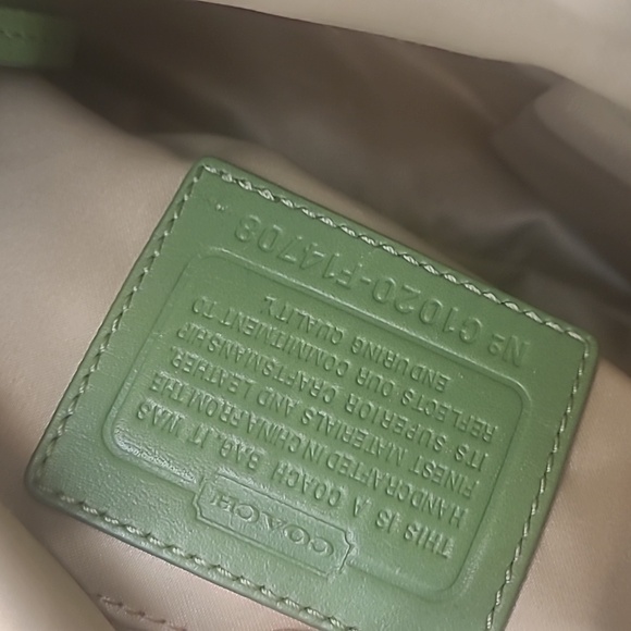 Coach Zoe Signature Large Convertible Hobo Handbag Green - Picture 9 of 10